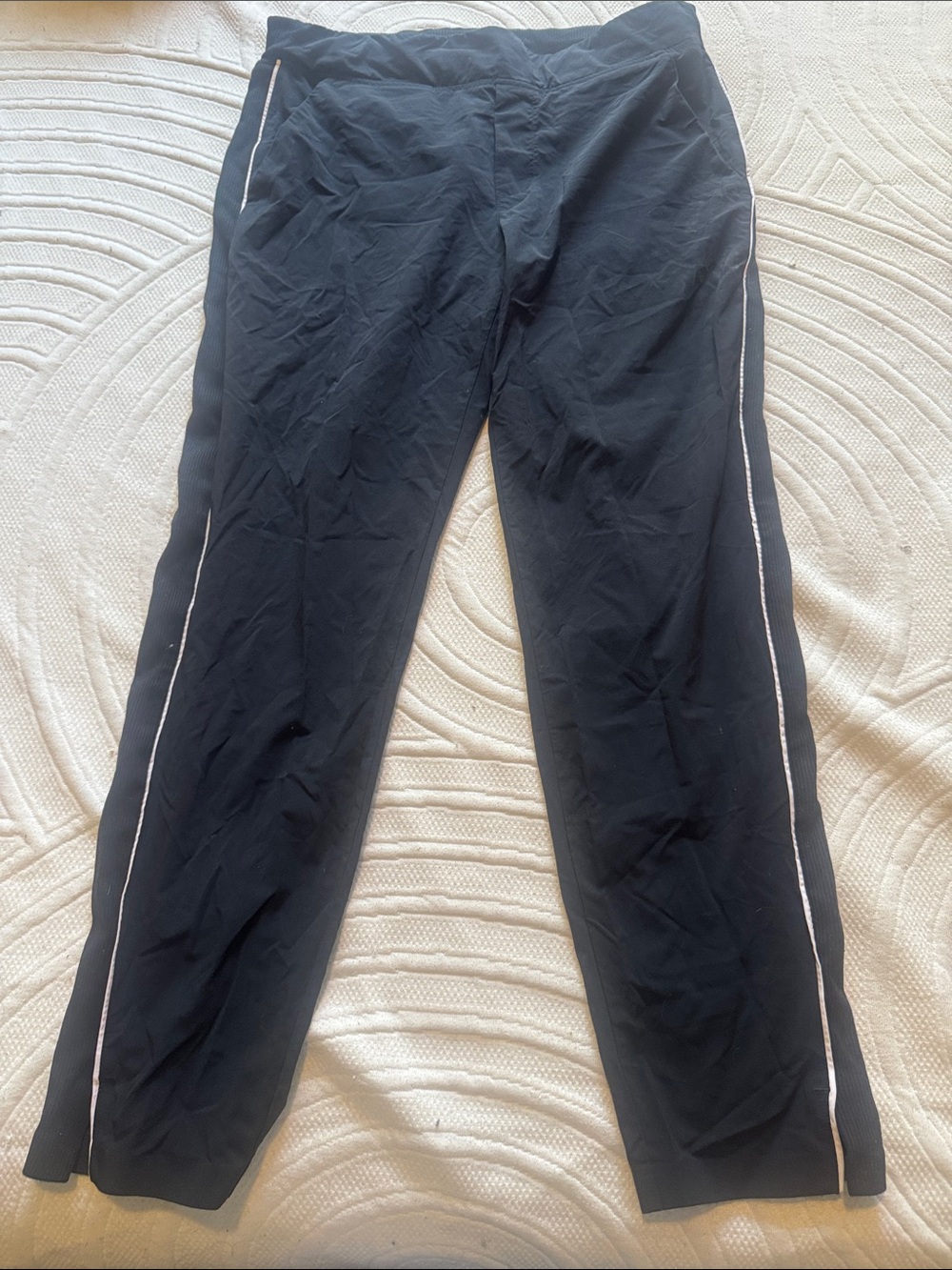 Athleta Brooklyn Black/White Side Stripe Jogger Active Pants size 6